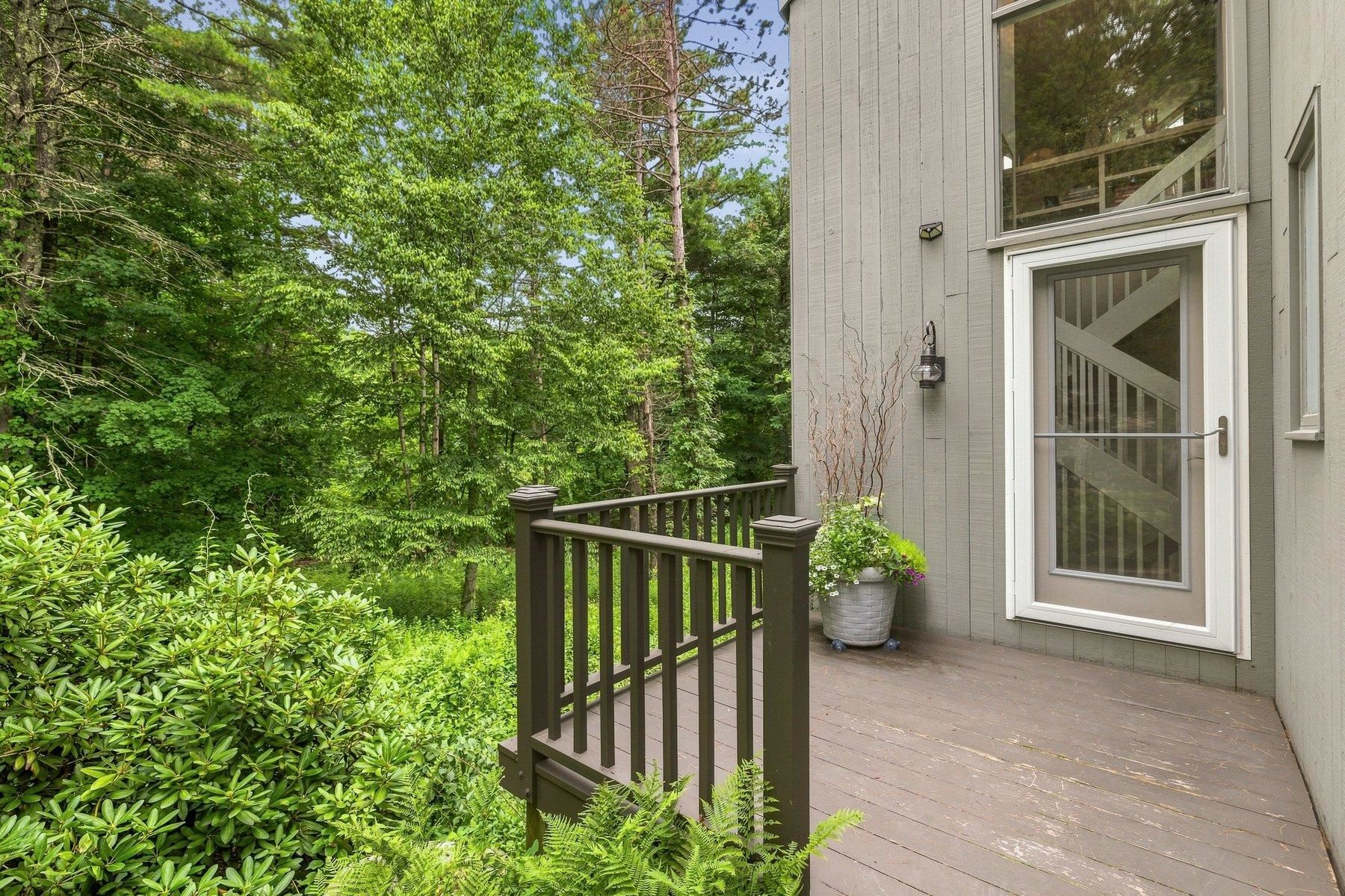 217 Kensington Road Hampton Falls, NH 03844 - Photo 16 of 42 Gallery Image 16