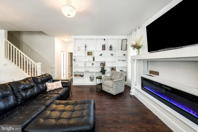 $585,000 | 34085 Creek Road, Dagsboro, DE 19939