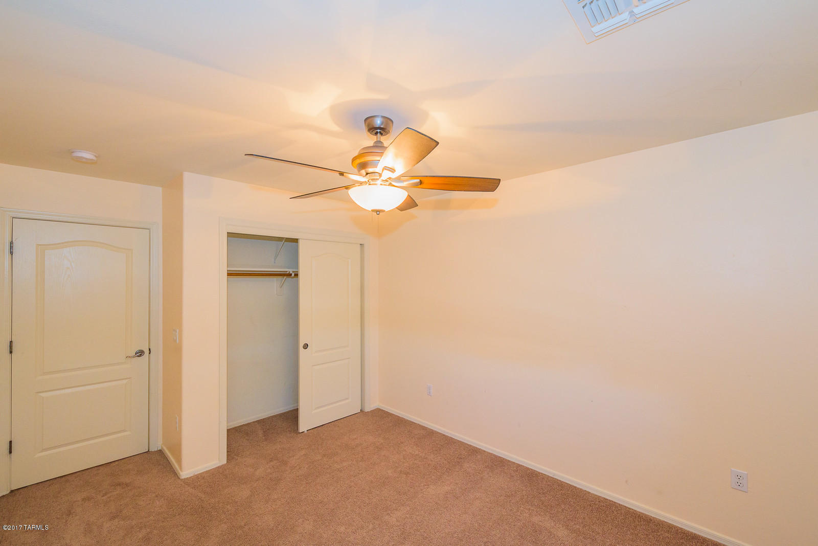 955 South Sposito Place Vail, AZ 85641 - Photo 19 of 26