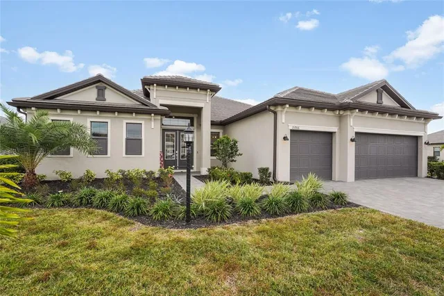 $750,000 | 15906 Tradewind Terrace, Lakewood Ranch, FL 34211