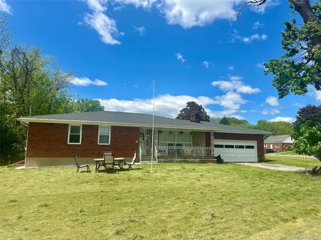 $410,000 | 15 Queen Street, New Windsor, NY 12553