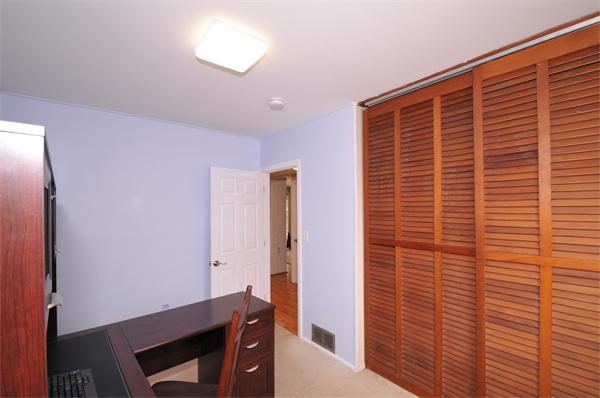 28 Hardwick Road Natick, MA 01760 - Photo 16 of 30