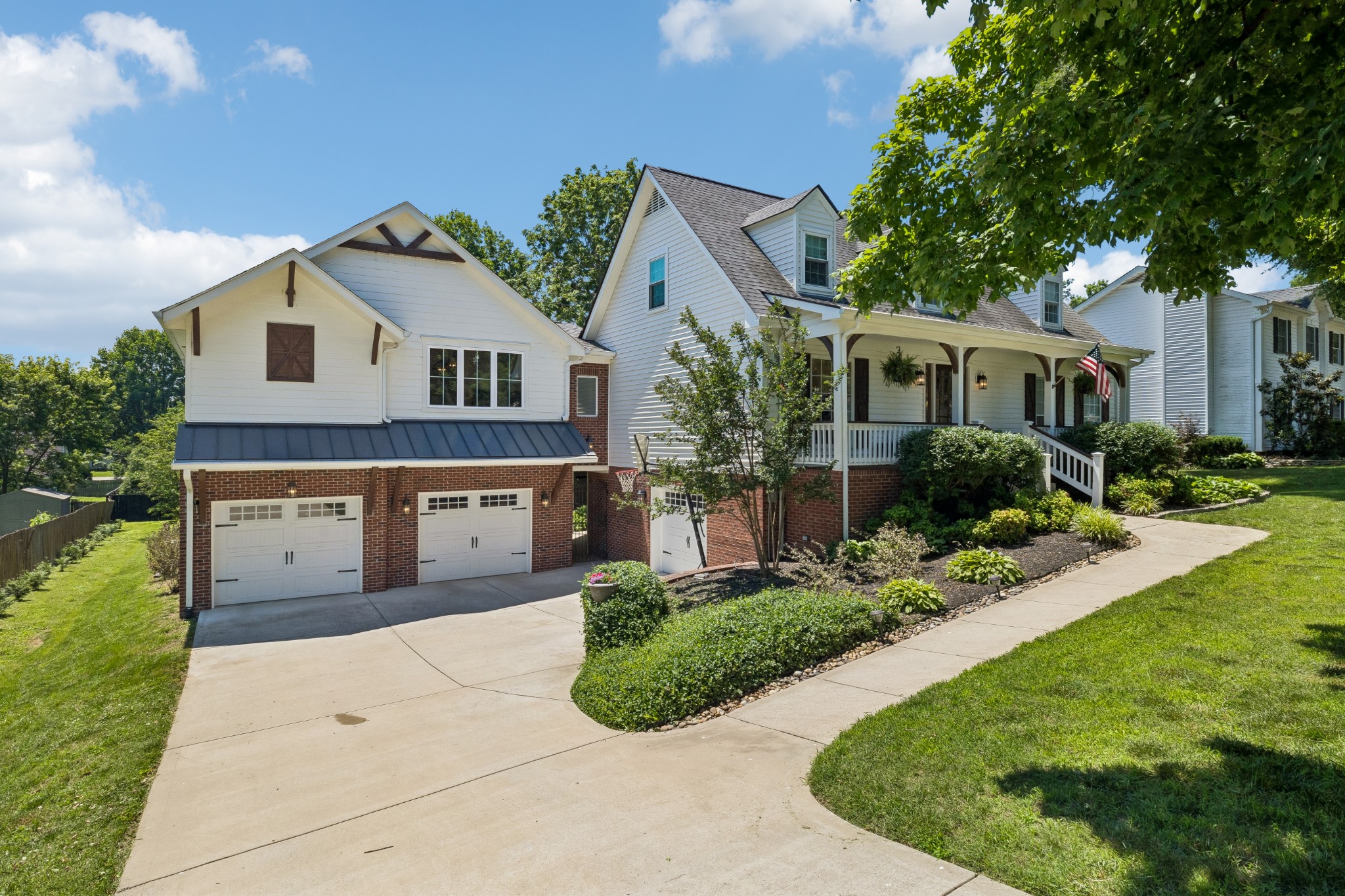 552 Overview Lane Franklin, TN 37064 - Photo 2 of 77