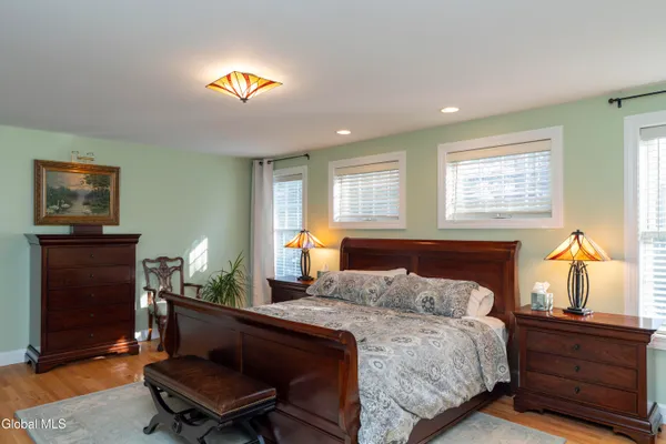 $6,200 | 6 Bradford Drive, Saratoga Springs, NY 12866