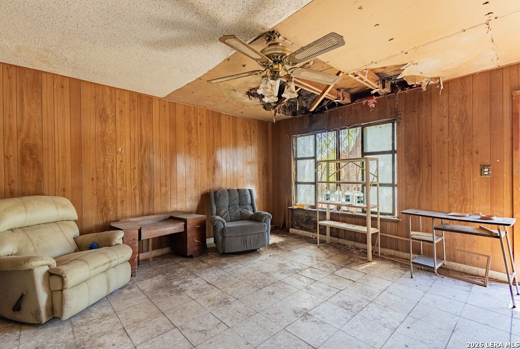 1850 Eidson Road Eagle Pass, TX 78852 - Photo 23 of 44