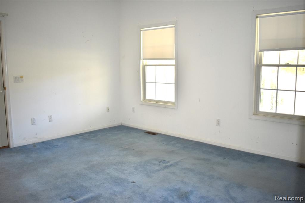 9701 Roberts Road Gregory, MI 48137 - Photo 14 of 39