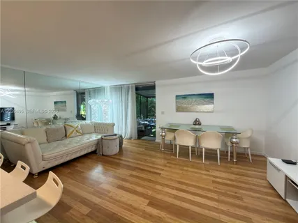 $474,000 | 1001 Three Islands Boulevard, Unit 3331, Hallandale Beach, FL 33009
