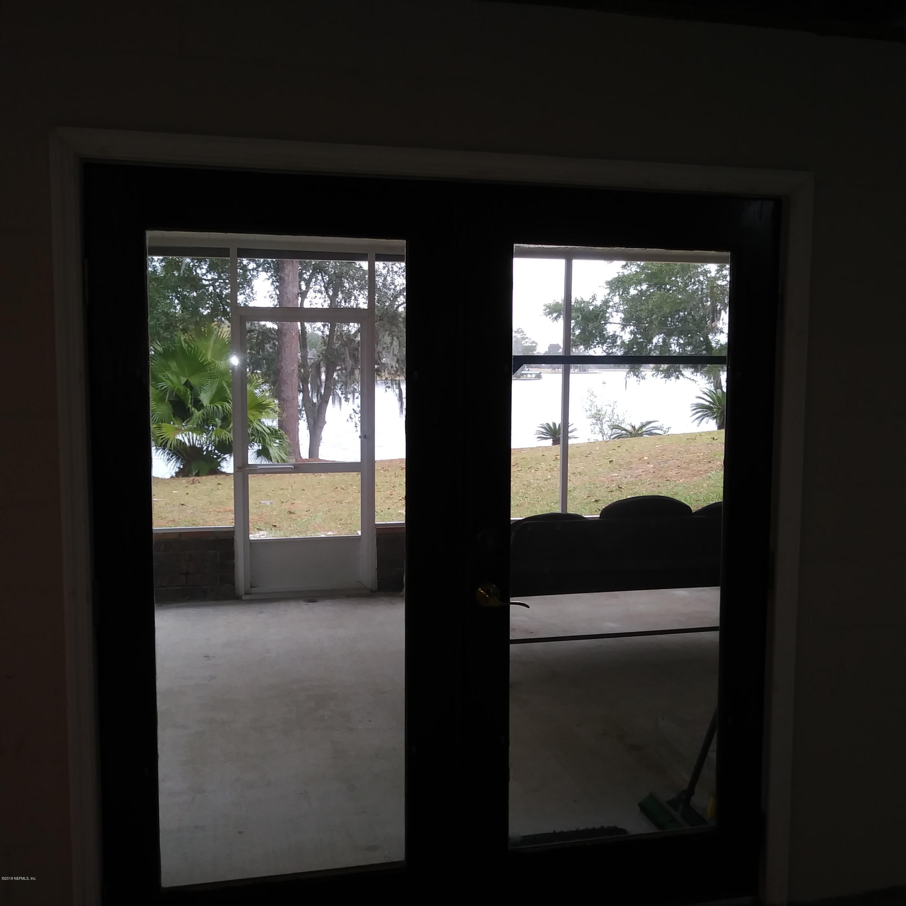 262 Wesley Road Green Cove Springs, FL 32043 - Photo 8 of 25 08
