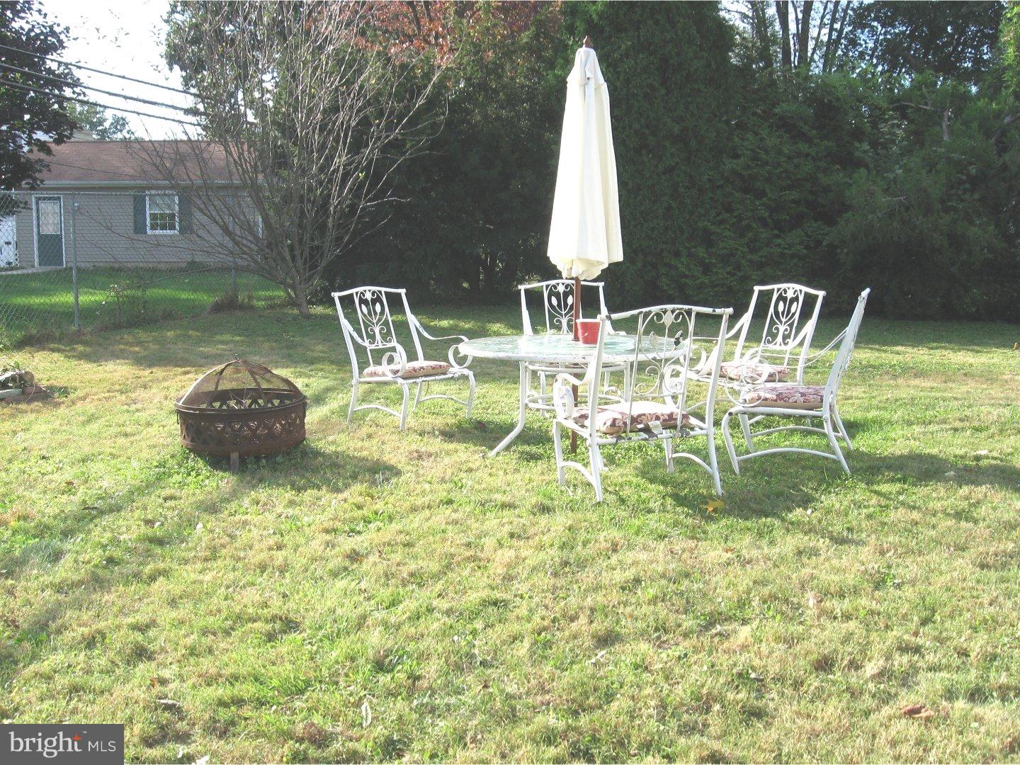 2840 East County Line Road Hatboro, PA 19040 - Photo 20 of 21 Back Yard