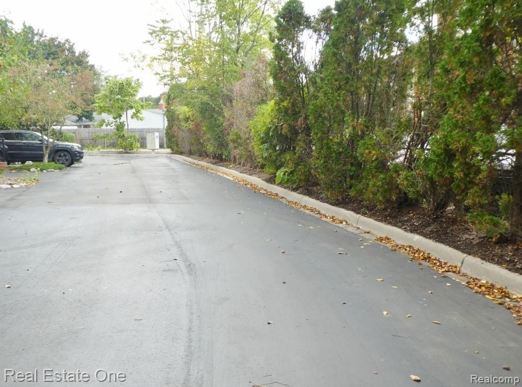 2660 Crooks Road Royal Oak, MI 48073 - Photo 33 of 33