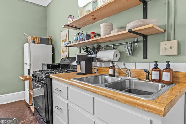 $1,200 | 693 Boulevard, Unit 1, Athens, GA 30601