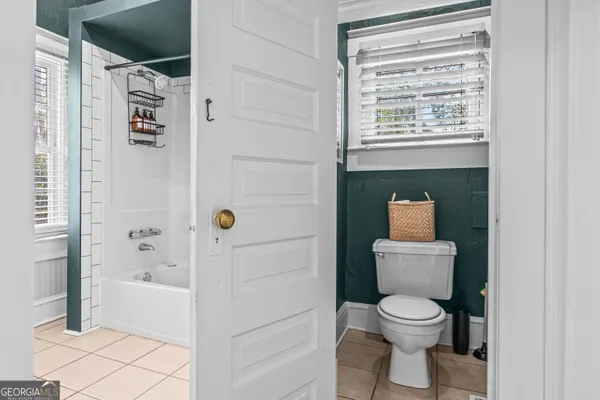 $1,200 | 693 Boulevard, Unit 1, Athens, GA 30601