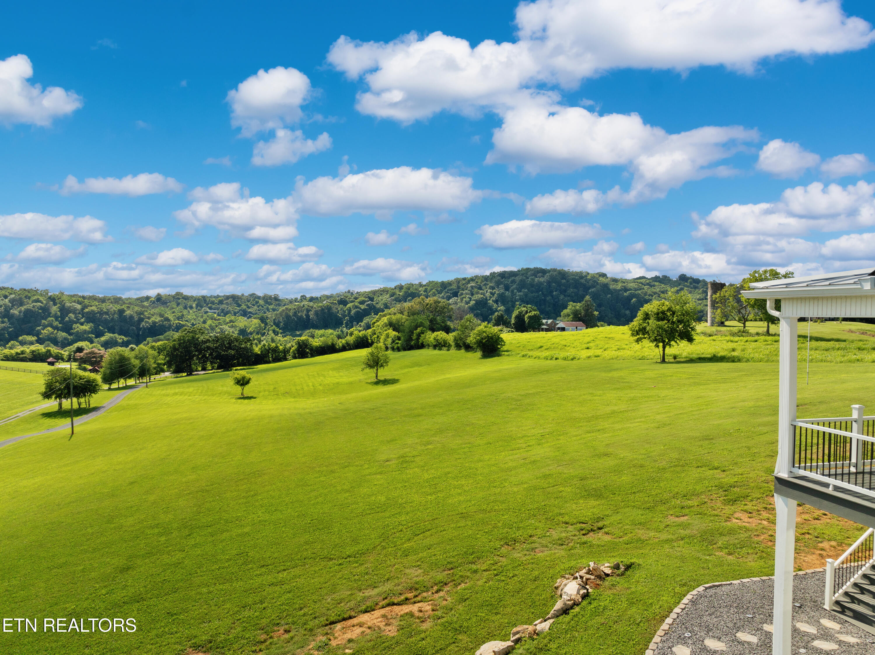 2324 Holston View Road New Market, TN 37820 - Photo 13 of 60 New Market-13