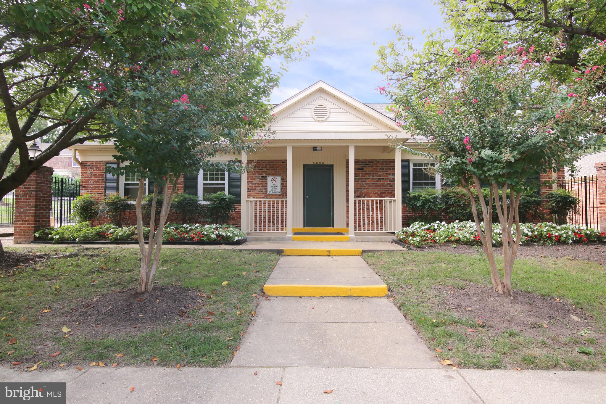 5904 Kingsford Road, Unit 423 Springfield, VA 22152 - Photo 22 of 29 Community
