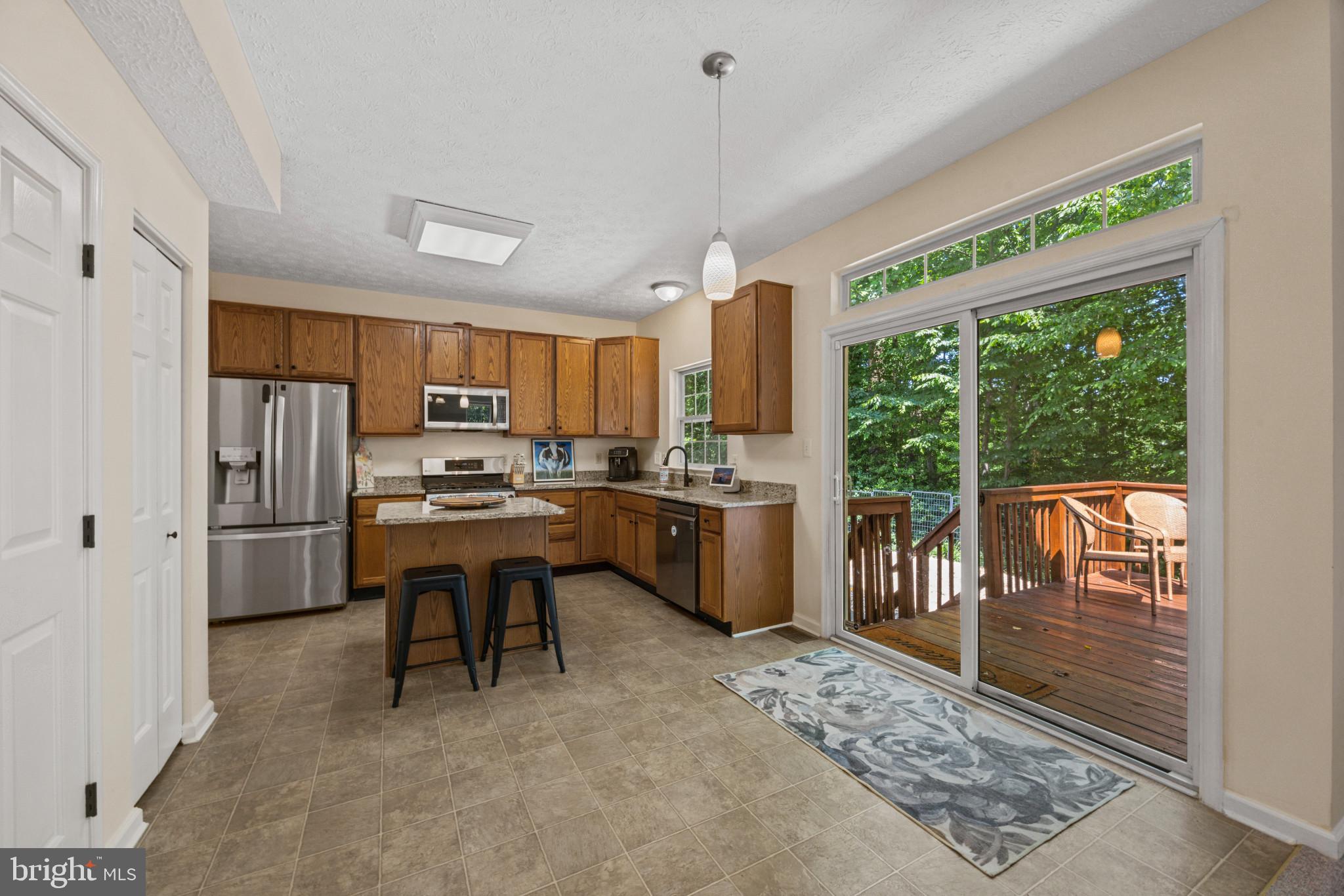 1432 Bretton View Road Annapolis, MD 21409 - Photo 4 of 32