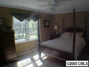 6170 Sharon Acres Road Charlotte, NC 28210 - Photo 8 of 8 Gallery Image 8