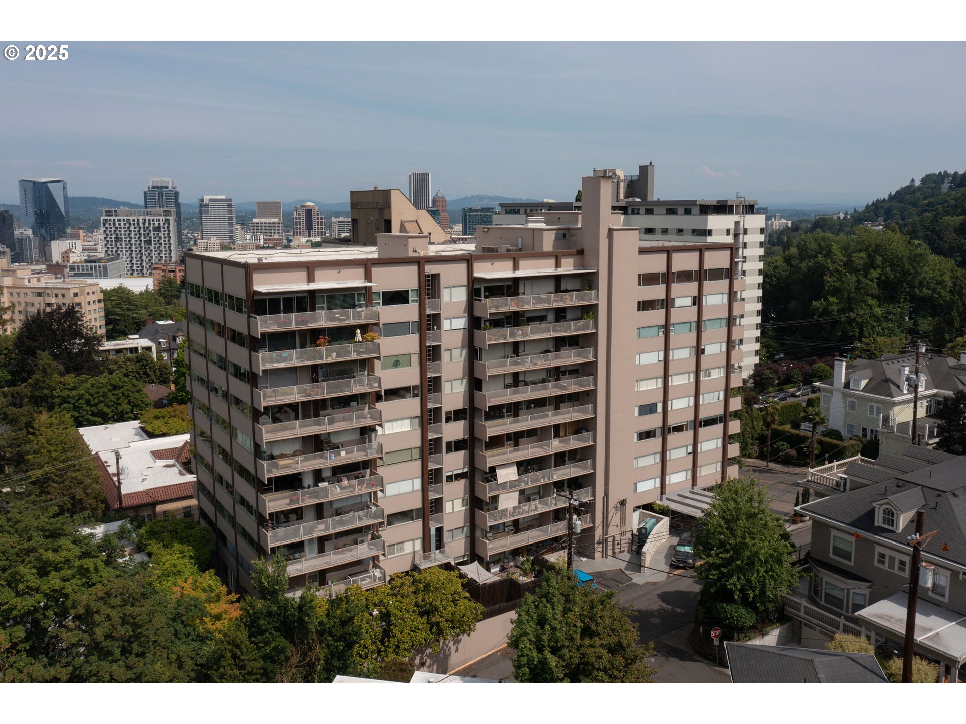 2323 Southwest Park Place, Unit 502 Portland, OR 97205 - Photo 48 of 48