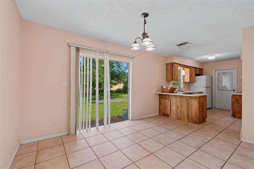 10394 Upton Street Spring Hill, FL 34608 - Photo 11 of 32 Gallery Image 11