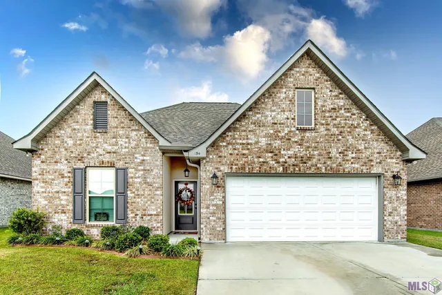 $259,900 | 194 Adley Avenue, Houma, LA 70364
