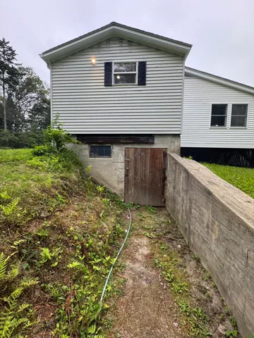 $329,900 | 50 Hardwick Road, Boothbay, ME 04537