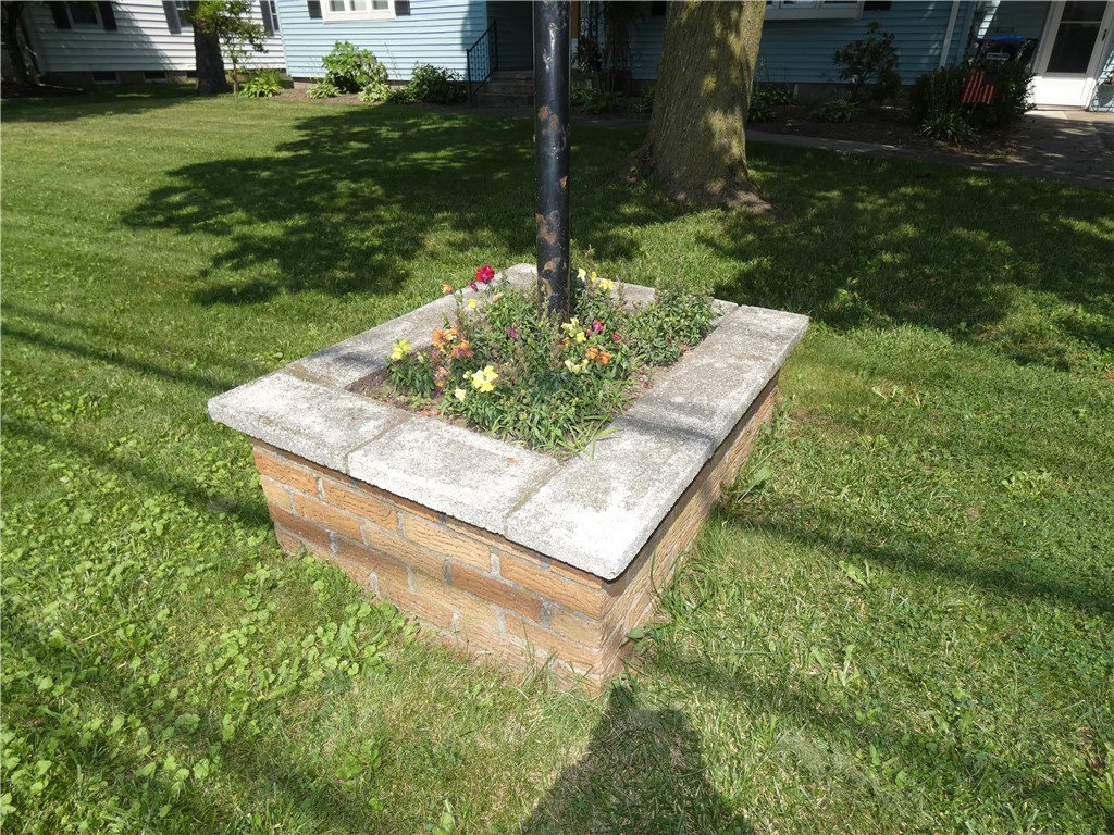 1004 Elmgrove Road Gates, NY 14624 - Photo 2 of 50