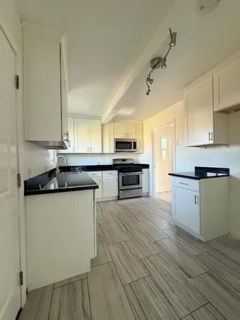 $390,000 | 5171 37th Avenue, Sacramento, CA 95824
