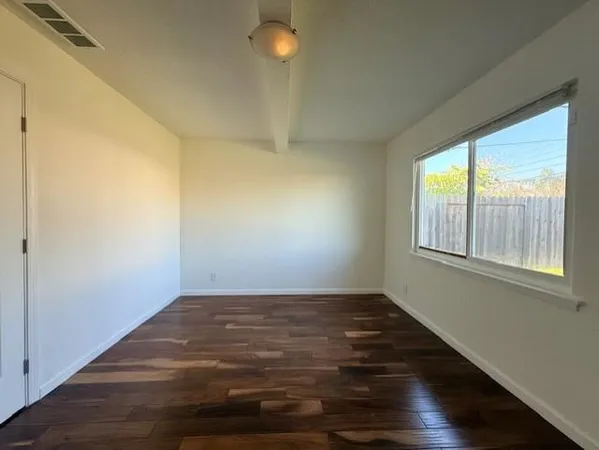 $390,000 | 5171 37th Avenue, Sacramento, CA 95824