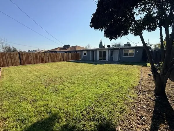 $390,000 | 5171 37th Avenue, Sacramento, CA 95824