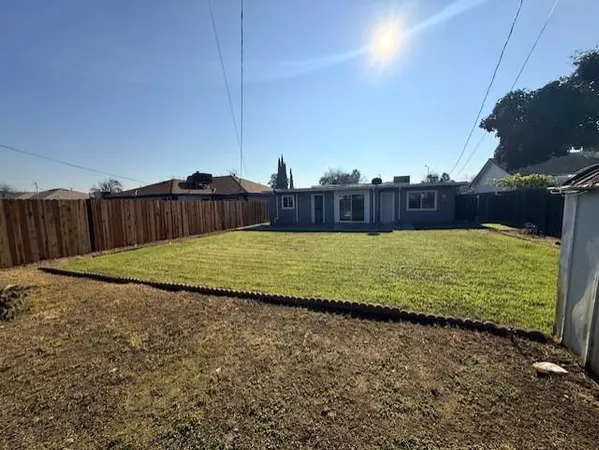 $390,000 | 5171 37th Avenue, Sacramento, CA 95824