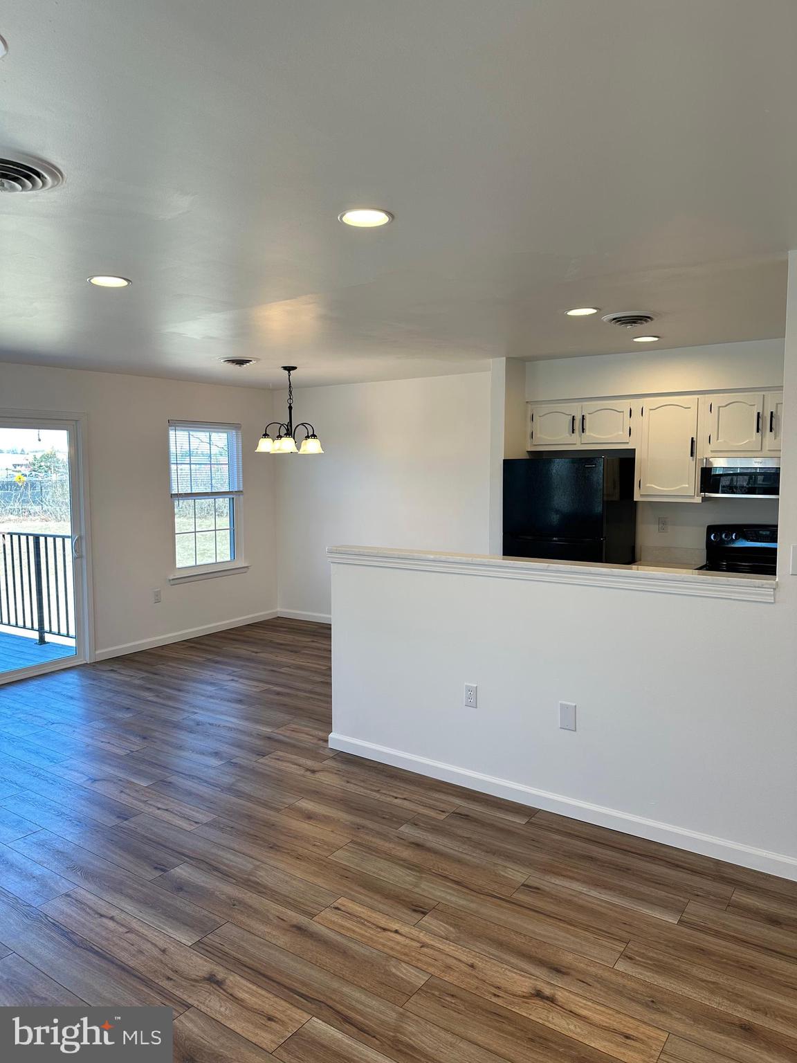 7044 Basswood Road, Unit 11 Frederick, MD 21703 - Photo 6 of 17