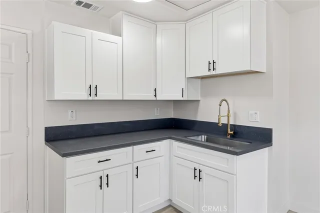 $1,350,000 | 3328 North Verdugo Road, Glendale, CA 91208