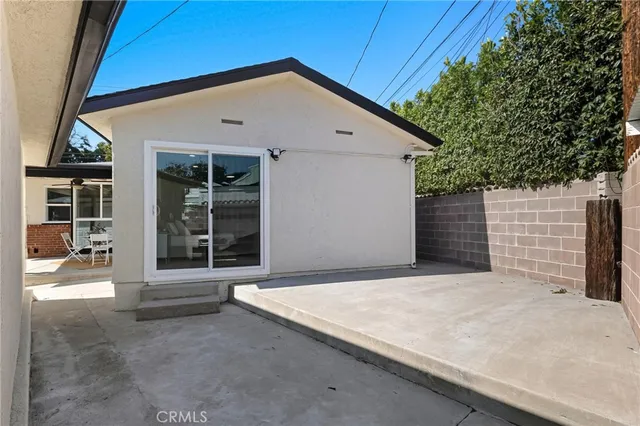 $1,350,000 | 3328 North Verdugo Road, Glendale, CA 91208