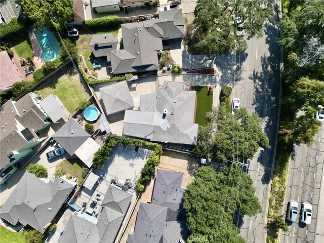 $1,350,000 | 3328 North Verdugo Road, Glendale, CA 91208