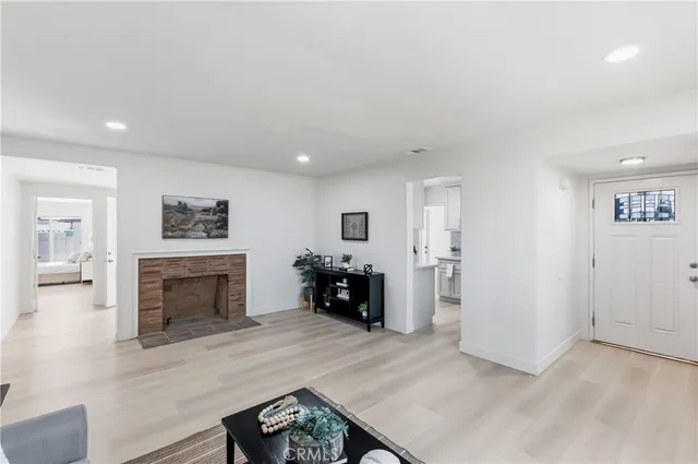 $1,350,000 | 3328 North Verdugo Road, Glendale, CA 91208