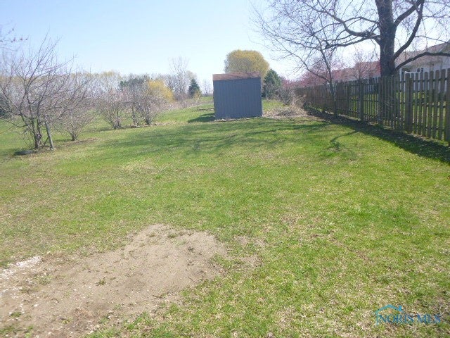955 South Wynn Road Oregon, OH 43616 - Photo 4 of 17 Gallery Image 4