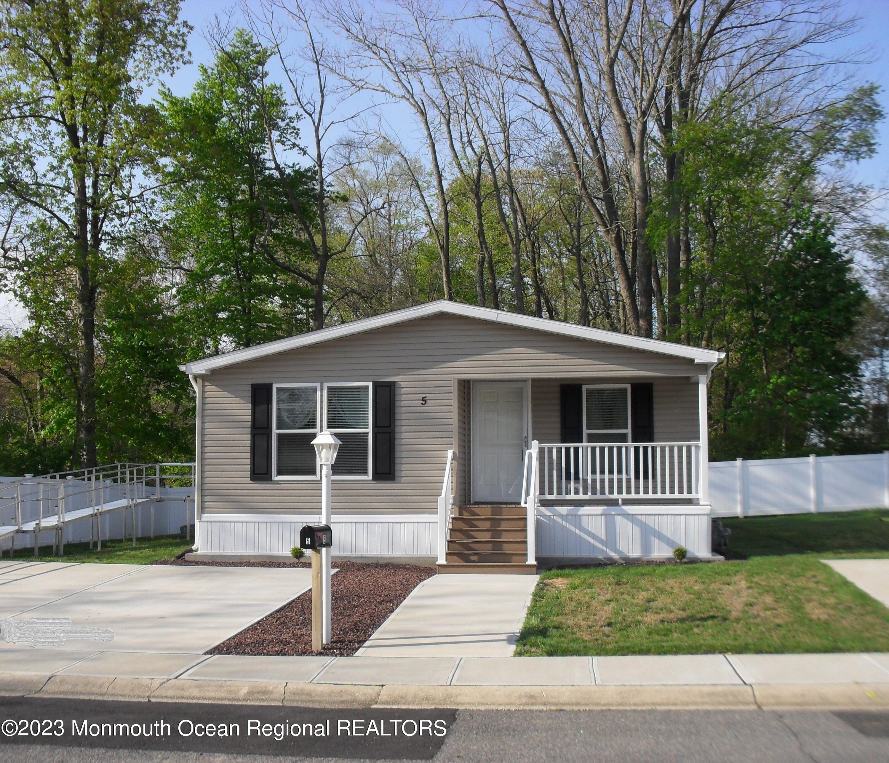 5 Easy Street Freehold, NJ 07728 - Photo 1 of 38 5 Easy St