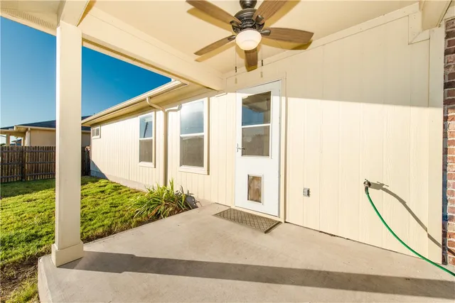 $1,795 | 322 Foxglove Drive, Hutto, TX 78634