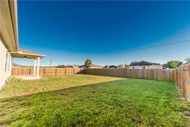 $1,795 | 322 Foxglove Drive, Hutto, TX 78634