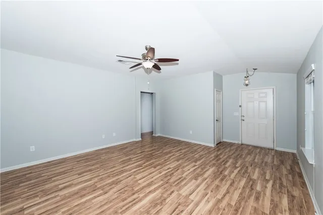 $1,795 | 322 Foxglove Drive, Hutto, TX 78634