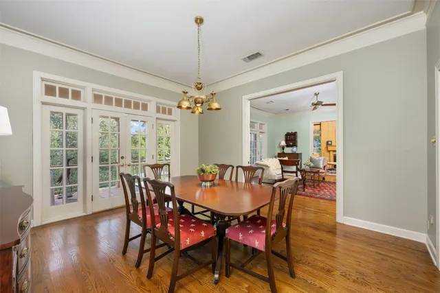 $1,175,000 | 52 Club Estates Parkway, The Hills, TX 78738