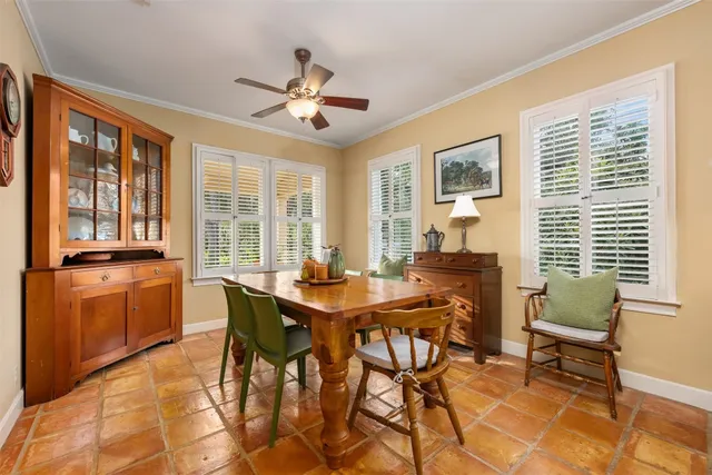 $1,175,000 | 52 Club Estates Parkway, The Hills, TX 78738