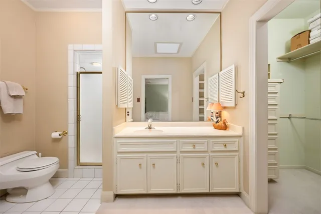 $1,175,000 | 52 Club Estates Parkway, The Hills, TX 78738