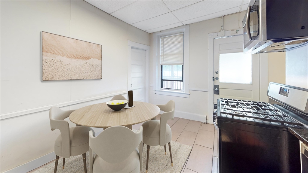 882 Huntington Avenue, Unit 3 Boston, MA 02115 - Photo 1 of 8