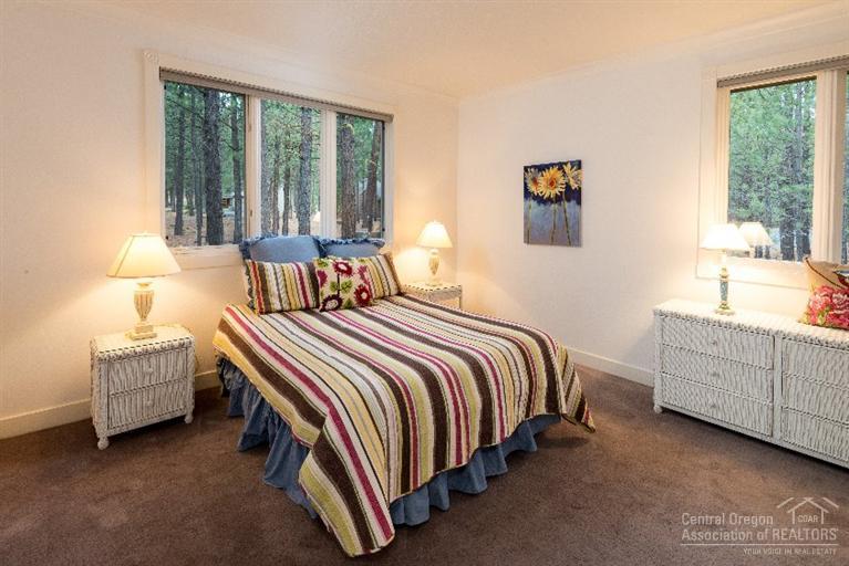 70180 Mahonia, Unit SH B Black Butte Ranch, OR 97759 - Photo 13 of 20 Additional Photo