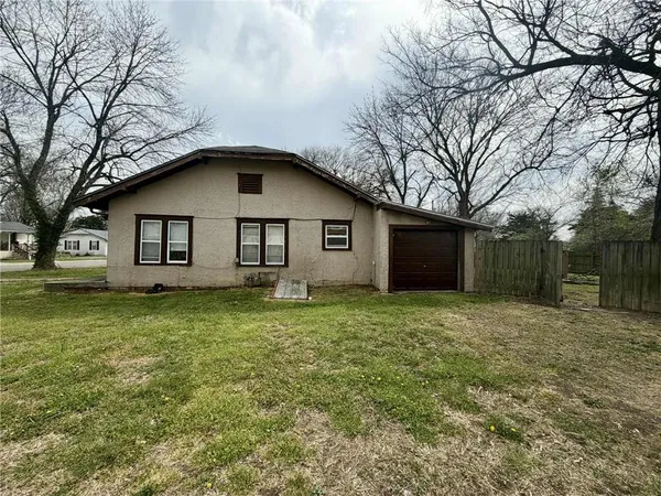 $55,000 | 401 South Lynn Avenue, Columbus, KS 66725