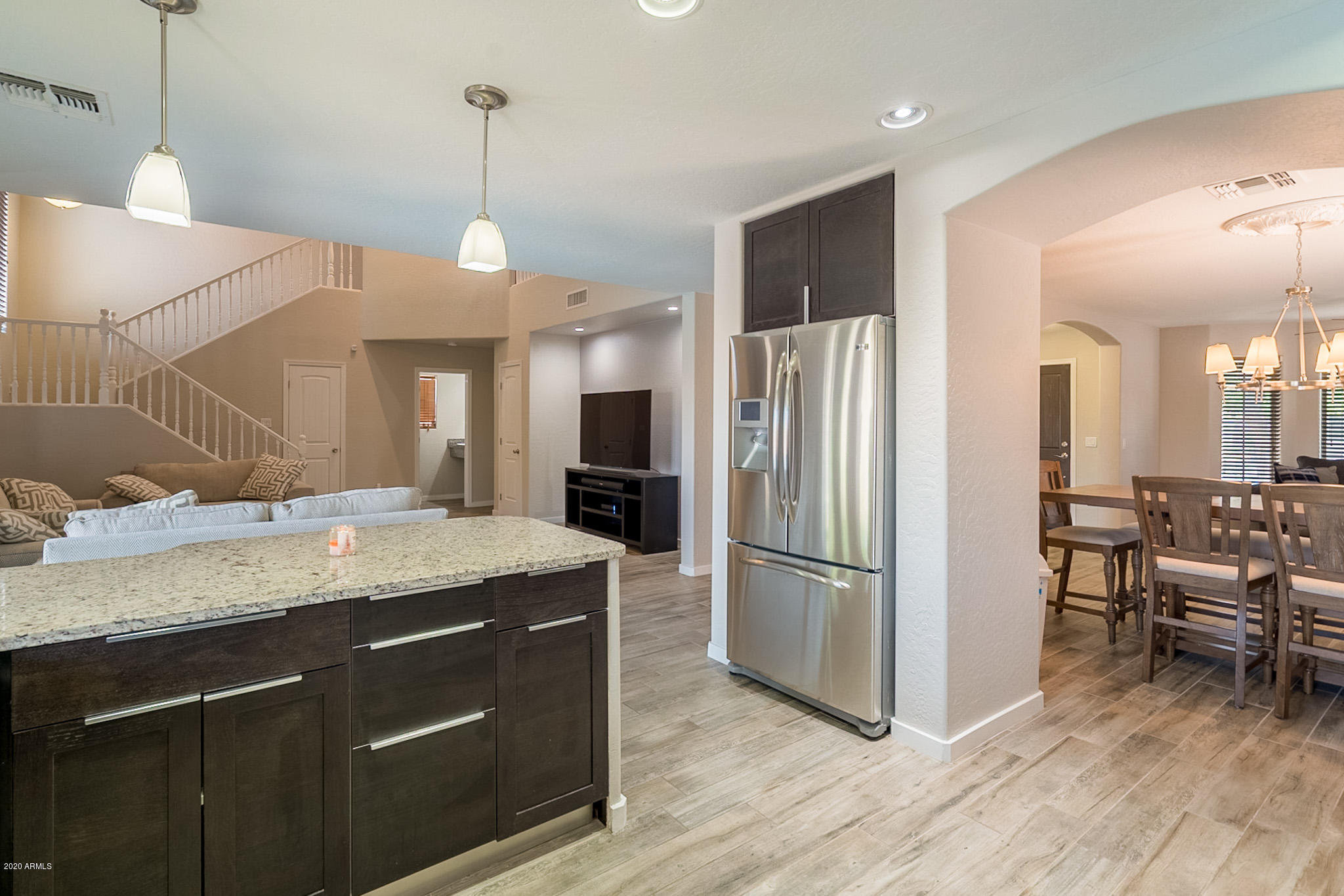 1624 East Beverly Road Phoenix, AZ 85042 - Photo 14 of 32 Kitchen 3