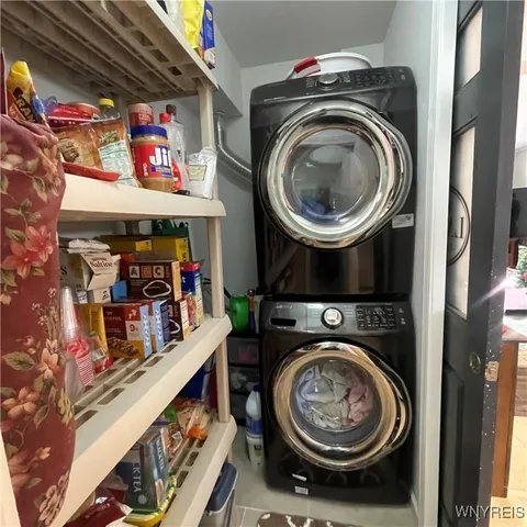 $259,000 | 178 Marilyn Drive, Grand Island, NY 14072