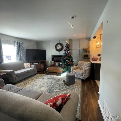 $259,000 | 178 Marilyn Drive, Grand Island, NY 14072