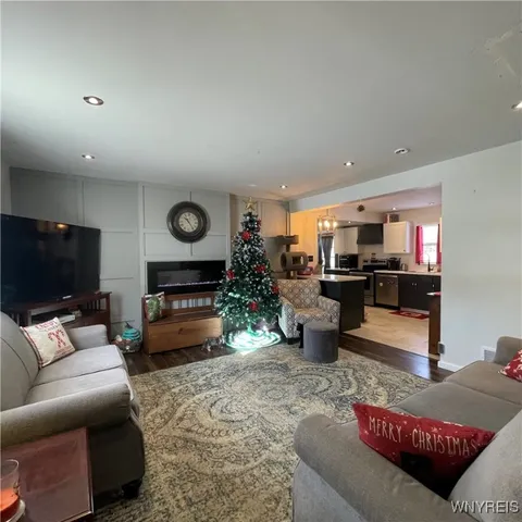 $259,000 | 178 Marilyn Drive, Grand Island, NY 14072