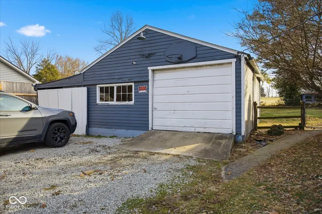 $143,000 | 9144 Geneva Main Street, Flat Rock, IN 47234